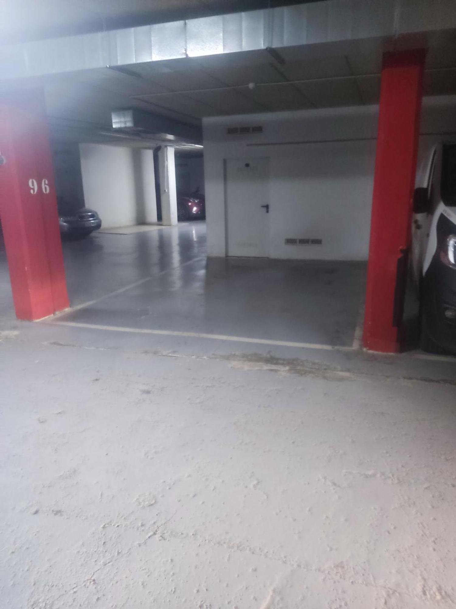 B.E.C Apto Bilbao Barakaldo Eksteriør billede